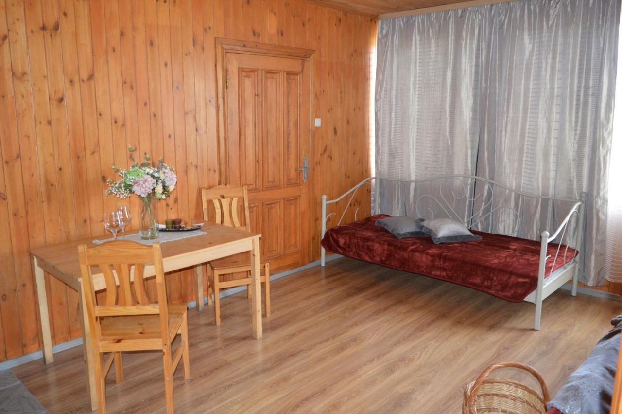 Pensjonat Lauku Viesu Maja Bajari Rucava Zewnętrze zdjęcie