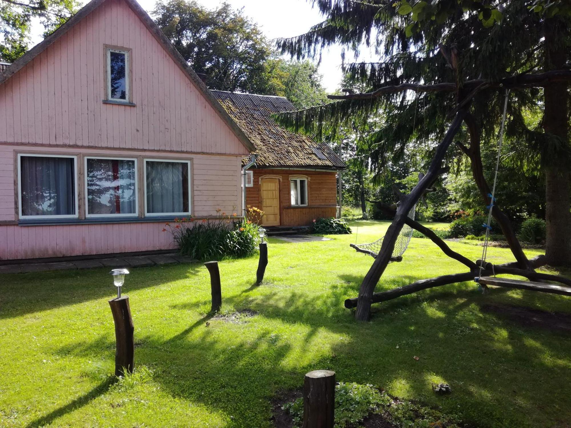 Pensjonat Lauku Viesu Maja Bajari Rucava Zewnętrze zdjęcie